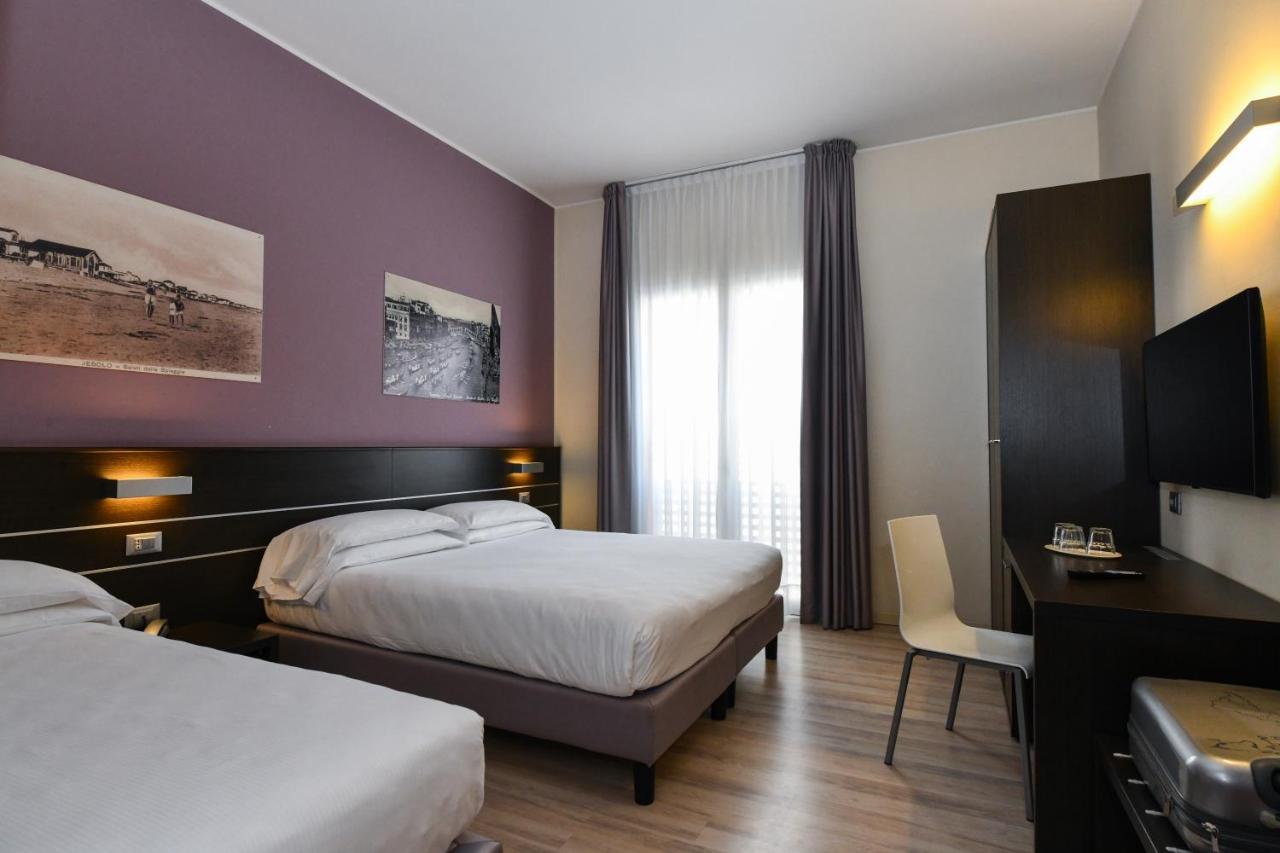 Hotel Vienna Lido di Jesolo Kültér fotó