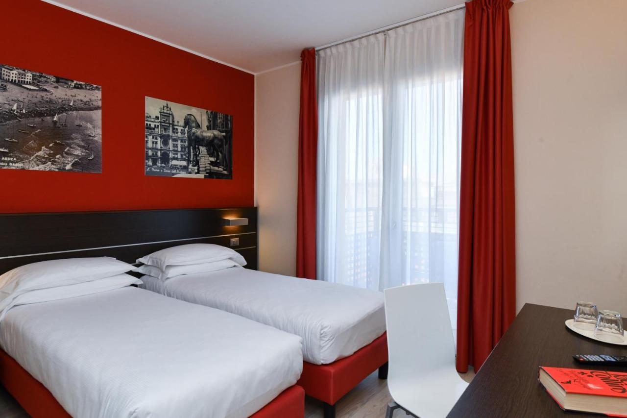 Hotel Vienna Lido di Jesolo Kültér fotó