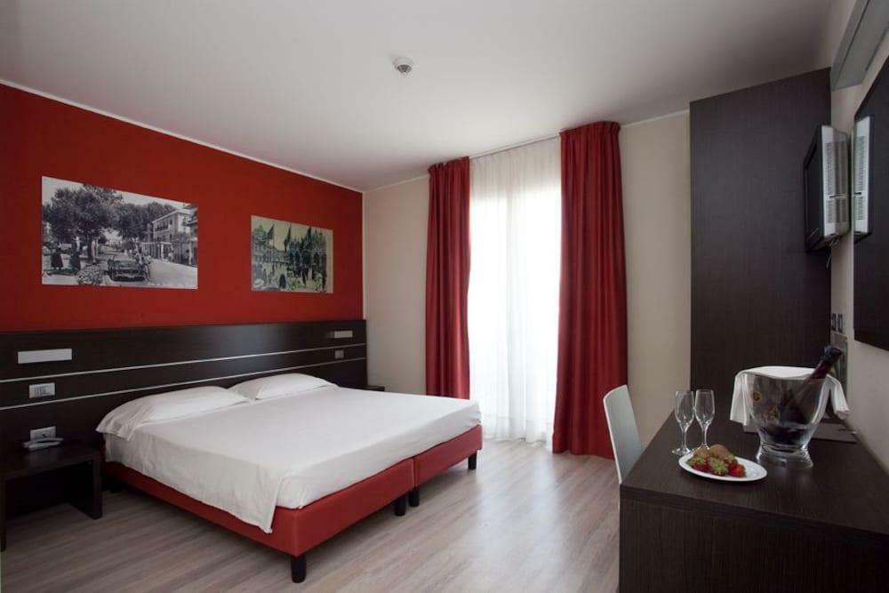 Hotel Vienna Lido di Jesolo Kültér fotó